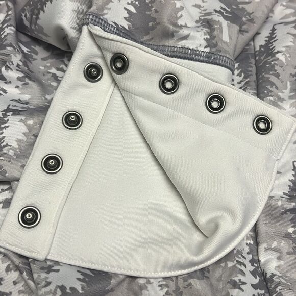 Under Armour Women’s Fitted Pullover W/ Long Sleeve Snap V-Neck & Sleeves- Med - Picture 11 of 15